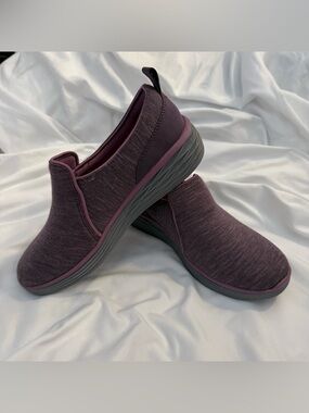 NWOT Ryka Natalie Slip on Sneakers